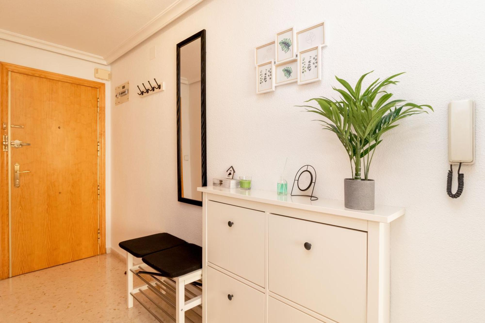 Sol & Mar Apartment Torrevieja Bagian luar foto