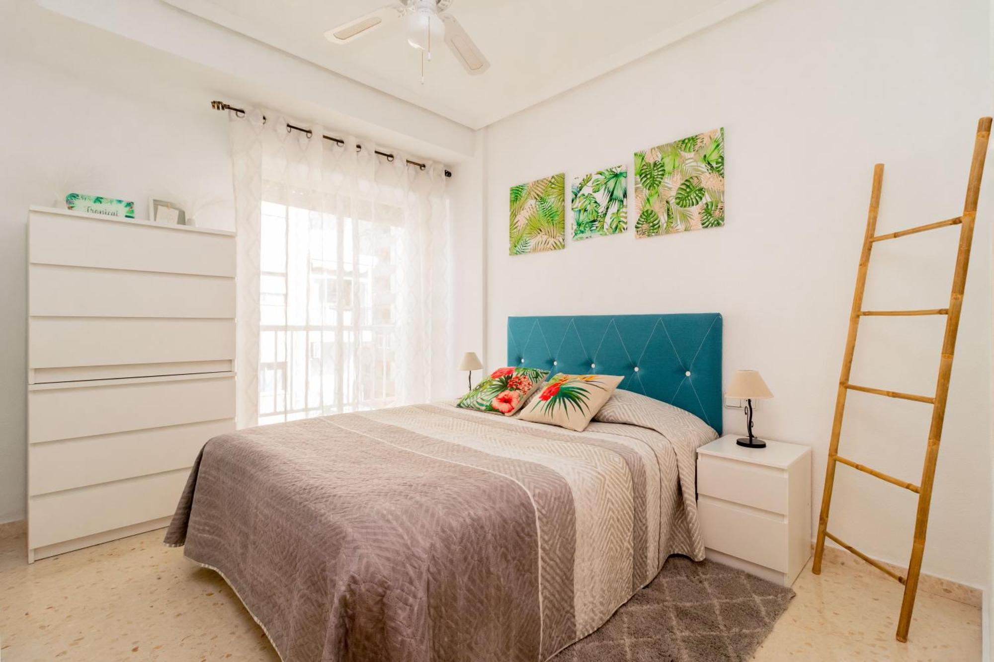 Sol & Mar Apartment Torrevieja Bagian luar foto