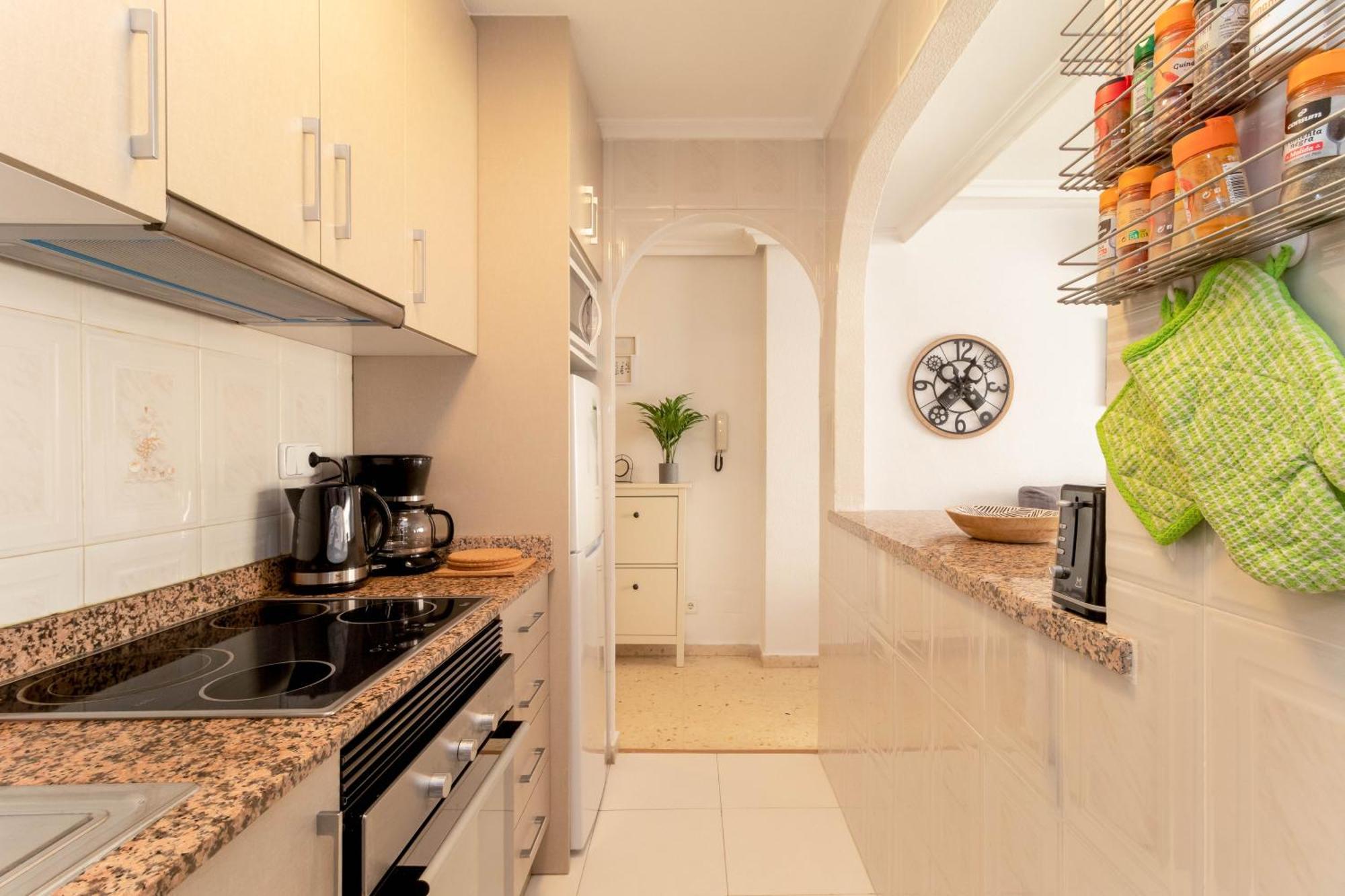 Sol & Mar Apartment Torrevieja Bagian luar foto